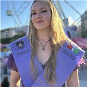 Spanische Muttersprachlerin bietet Online-Spanischunterricht für Kinder und Erwachsene.